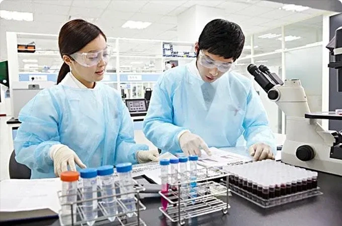 Cowin Gene has a dedicated team of senior scientists, engineers and market ing experts who are committed to technological innovation and product opti mization to ensure the company's leading position in the fifield of molecular diagnostics.